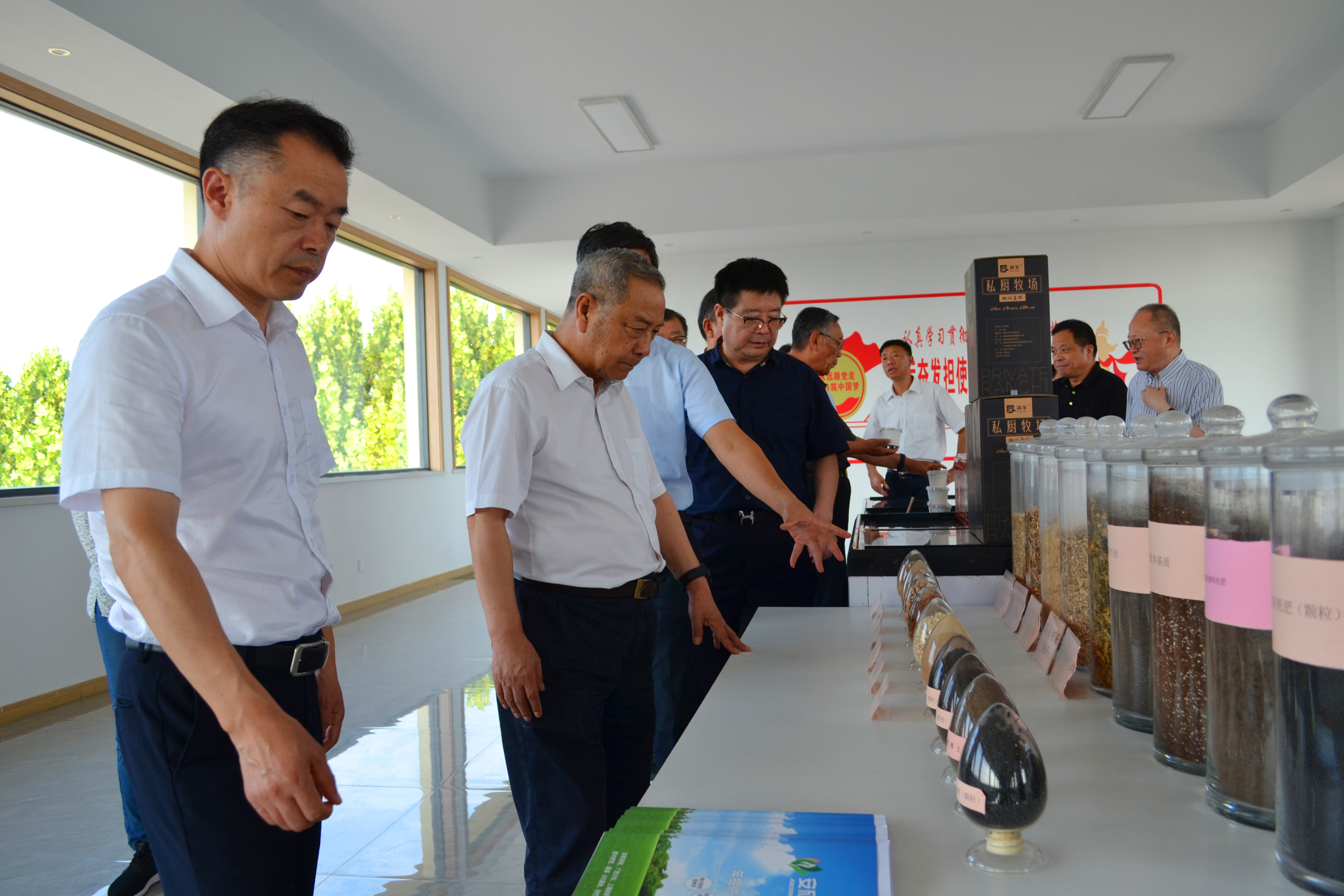 1693282248728516.jpg 1693282248728516.jpg